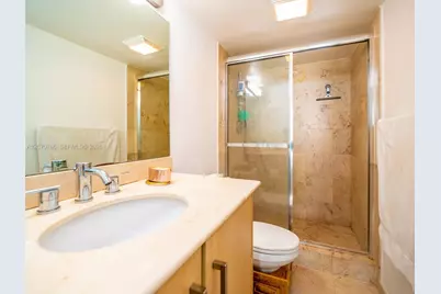 10275 Collins Ave #1132, Bal Harbour, FL 33154 - Photo 19