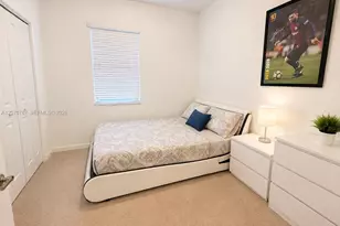 18324 SW 148th Rd, Miami, FL 33187 - Photo 11