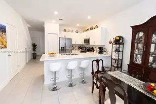 18324 SW 148th Rd, Miami, FL 33187 - Photo 5