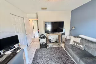 415 NW 165th Ave, Pembroke Pines, FL 33028 - Photo 33