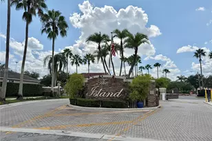 415 NW 165th Ave, Pembroke Pines, FL 33028 - Photo 51