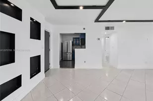 8411 NW 8th St, Miami, FL 33126 - Photo 3