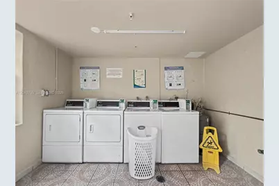 8411 NW 8th St #102, Miami, FL 33126 - Photo 23
