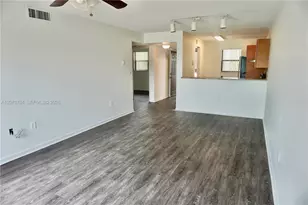 9842 Nob Hill Ln, Sunrise, FL 33351 - Photo 17