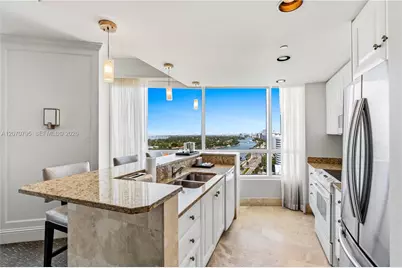 4401 Collins Ave #1915/1917, Miami Beach, FL 33140 - Photo 7