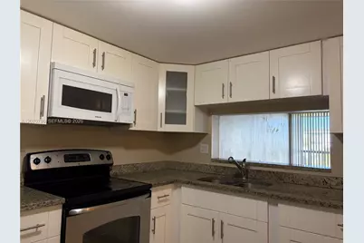10865 SW 112th Ave #313, Miami, FL 33176 - Photo 9