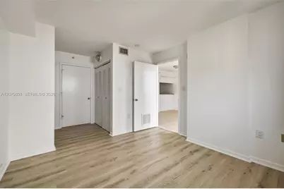 102 SW 6th Ave #610, Miami, FL 33130 - Photo 5