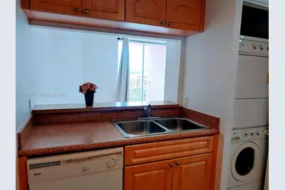 102 SW 6th Ave #610, Miami, FL 33130 - Photo 7