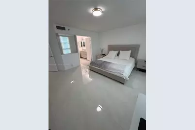 3500 Mystic Pointe Dr #405, Aventura, FL 33180 - Photo 7