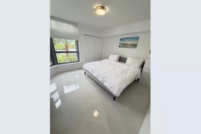 3500 Mystic Pointe Dr #405, Aventura, FL 33180 - Photo 13