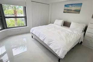 3500 Mystic Pointe Dr, Aventura, FL 33180 - Photo 13