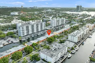 3690 NE 167th St, North Miami Beach, FL 33160 - Photo 45