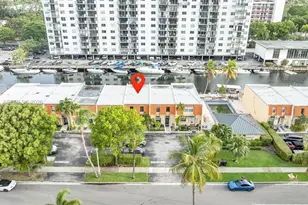 3690 NE 167th St, North Miami Beach, FL 33160 - Photo 43
