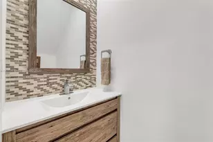 3690 NE 167th St, North Miami Beach, FL 33160 - Photo 29