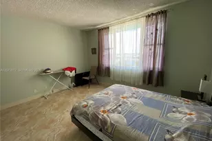 4330 Hillcrest Dr, Hollywood, FL 33021 - Photo 17