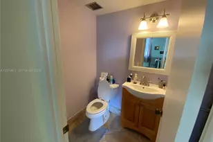 4330 Hillcrest Dr, Hollywood, FL 33021 - Photo 23