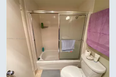 4330 Hillcrest Dr #1009, Hollywood, FL 33021 - Photo 19