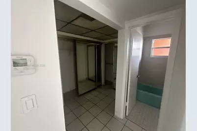 18700 NE 3rd Ct #626, Miami, FL 33179 - Photo 9