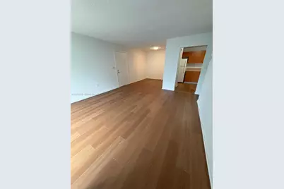 411 Executive Center Dr #109, West Palm Beach, FL 33401 - Photo 5
