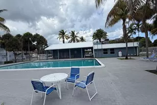 411 Executive Center Dr, West Palm Beach, FL 33401 - Photo 13