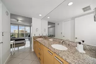 1800 S Ocean Dr, Hallandale Beach, FL 33009 - Photo 17