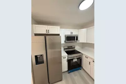2944 NW 61st St, Miami, FL 33142 - Photo 13