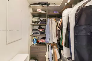 55 SW 9th St, Miami, FL 33130 - Photo 15