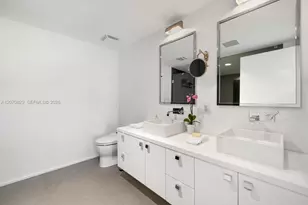 5875 Collins Ave, Miami Beach, FL 33140 - Photo 15