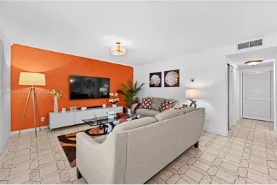 200 NE 12th Ave #3A, Hallandale Beach, FL 33009 - Photo 3