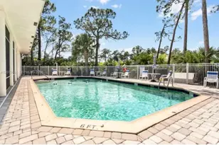 8187 SE Fox Hill Pl, Hobe Sound, FL 33455 - Photo 21