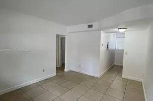 421 SW 6th St, Miami, FL 33130 - Photo 3