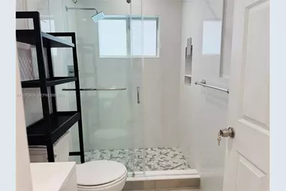 1221 SW 76th Ct, Miami, FL 33144 - Photo 21