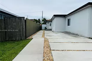 1221 SW 76th Ct, Miami, FL 33144 - Photo 3