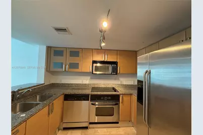 2101 Brickell Ave #1002, Miami, FL 33129 - Photo 7