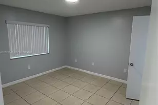 1261 SE 27th St, Homestead, FL 33035 - Photo 27