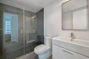 5875 Collins Ave, Miami Beach, FL 33140 - Photo 23