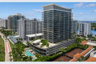 5875 Collins Ave #1102, Miami Beach, FL 33140 - Photo 37