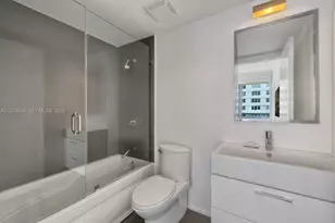 5875 Collins Ave, Miami Beach, FL 33140 - Photo 21