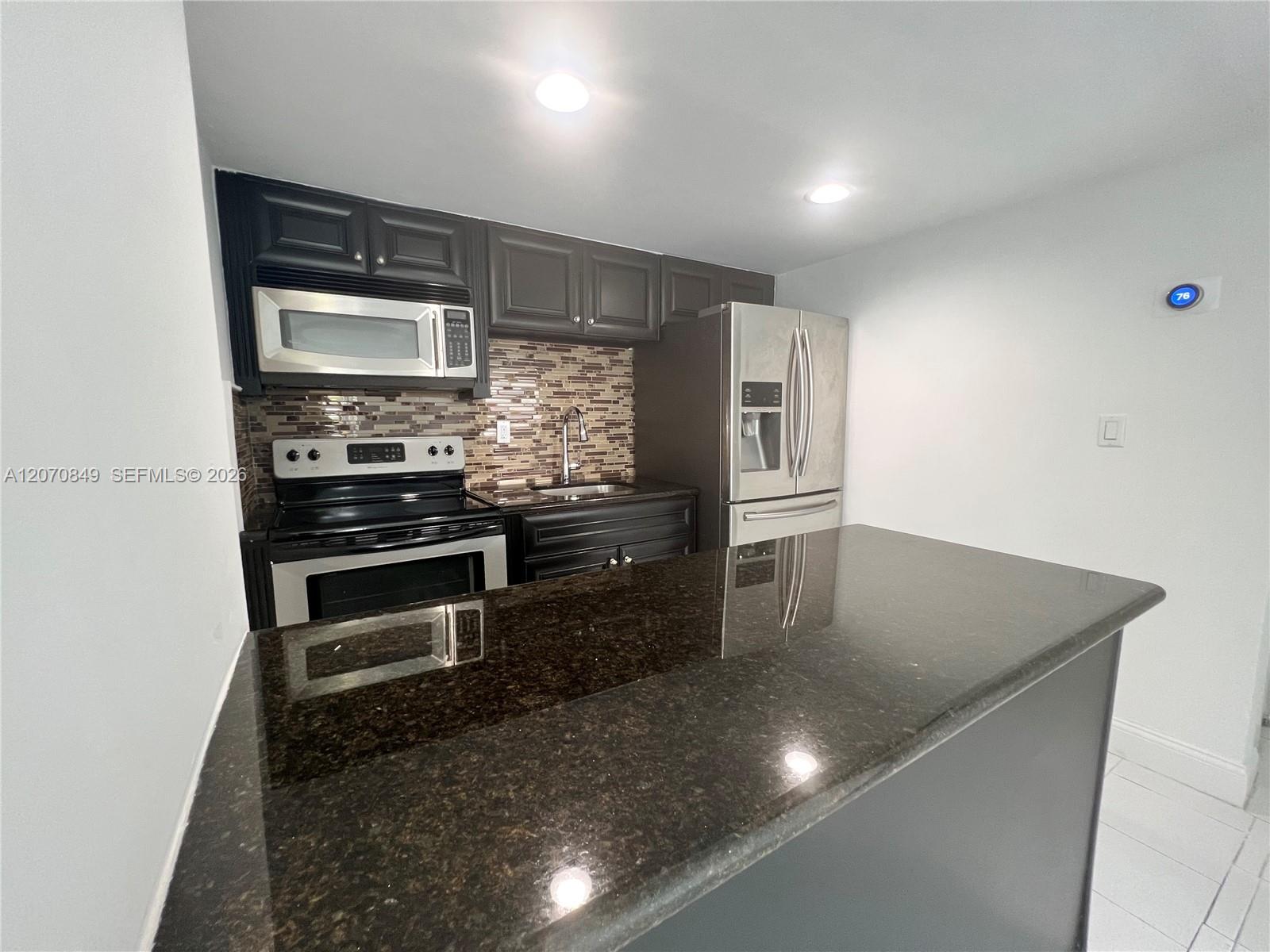 4301 NW S Tamiami Canal Dr #3-314 - 4301 NW S Tamiami Canal Dr #3-314, Miami, FL 33126 Luxury Property | Jose Angel Pina