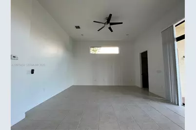 8248 Lost Creek Ln, Delray Beach, FL 33446 - Photo 11