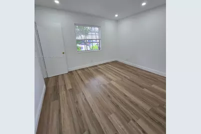 2424 SE 17th Cswy #110B, Fort Lauderdale, FL 33316 - Photo 7