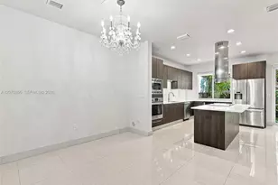 3237 NE 5th St, Pompano Beach, FL 33062 - Photo 5