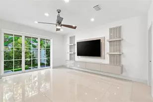 3237 NE 5th St, Pompano Beach, FL 33062 - Photo 13