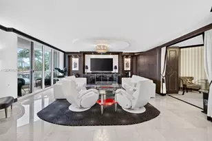 21050 Point Pl, Aventura, FL 33180 - Photo 5