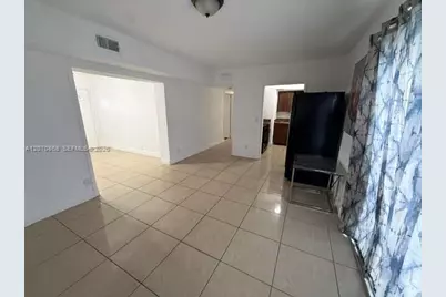 1060 NW 116th St #1, Miami, FL 33168 - Photo 11