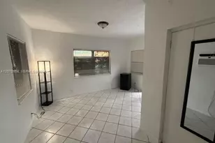 1060 NW 116th St, Miami, FL 33168 - Photo 7