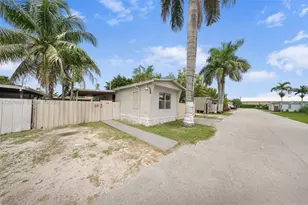 451 SE 8th St Lot 56, Homestead, FL 33030 - Photo 1