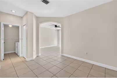14946 SW 9th Way, Miami, FL 33194 - Photo 7