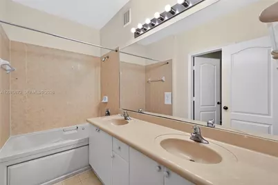 14946 SW 9th Way, Miami, FL 33194 - Photo 29