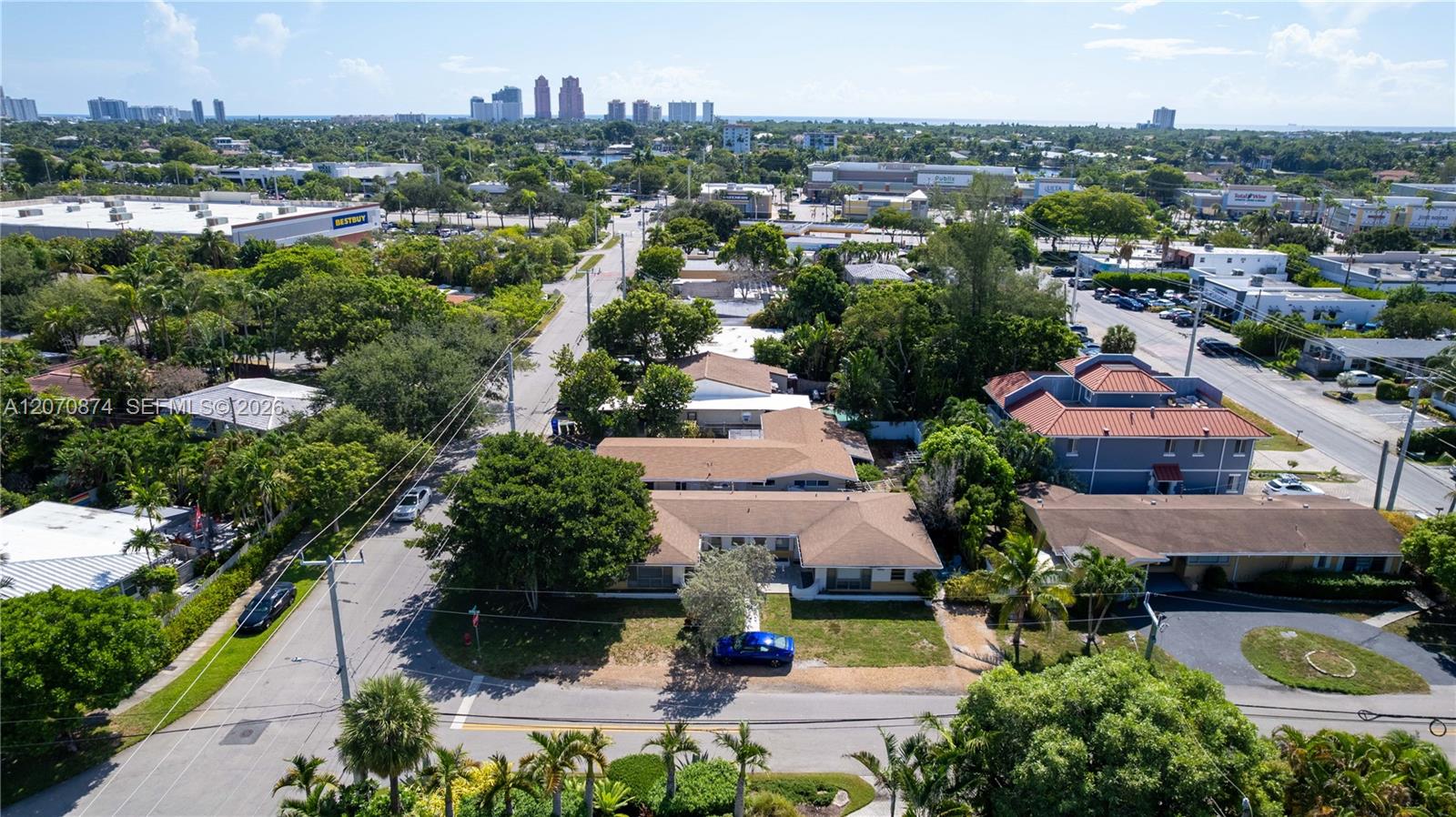 1812 NE 20th Ave #1 - 1812 NE 20th Ave #1, Fort Lauderdale, FL 33305 Luxury Property | Jose Angel Pina